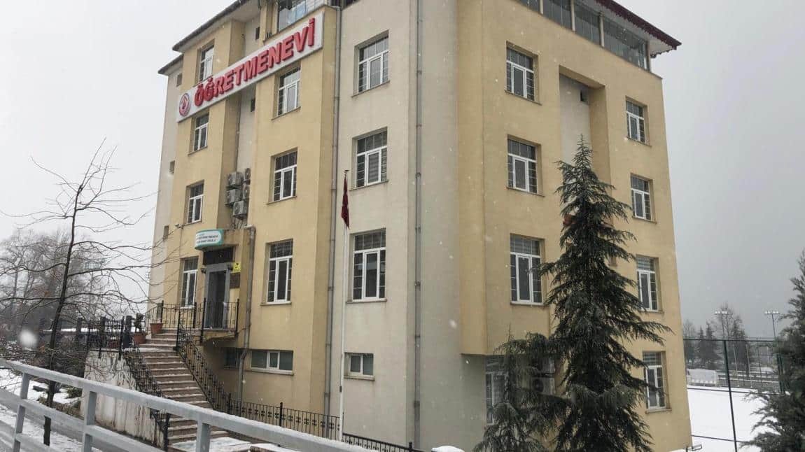 Vakfıkebir Öğretmenevi ve Akşam Sanat Okulu Fotoğrafı